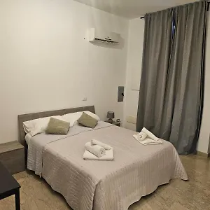 https://casa-vacanze-poma.sicilyhotelsitaly.net